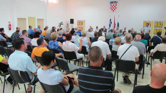 BUZ u Osijeku održao javnu tribinu na temu UMIROVLJENICI - JUČER, DANAS, SUTRA