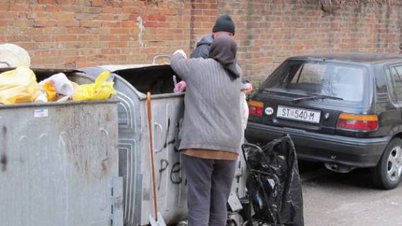 Vladina &egrave;estitka za 1. Maj