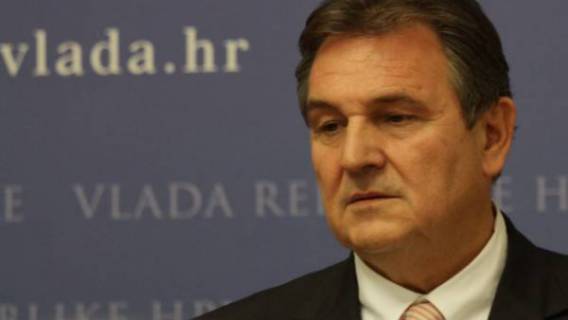 Vrijeme je za ostavke Milanovi&aelig;a i svih &egrave;lanova Vlade RH