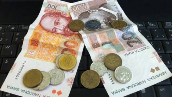 Za Boži&aelig; stiže isplata duga za 140 tisu&aelig;a umirovljenika